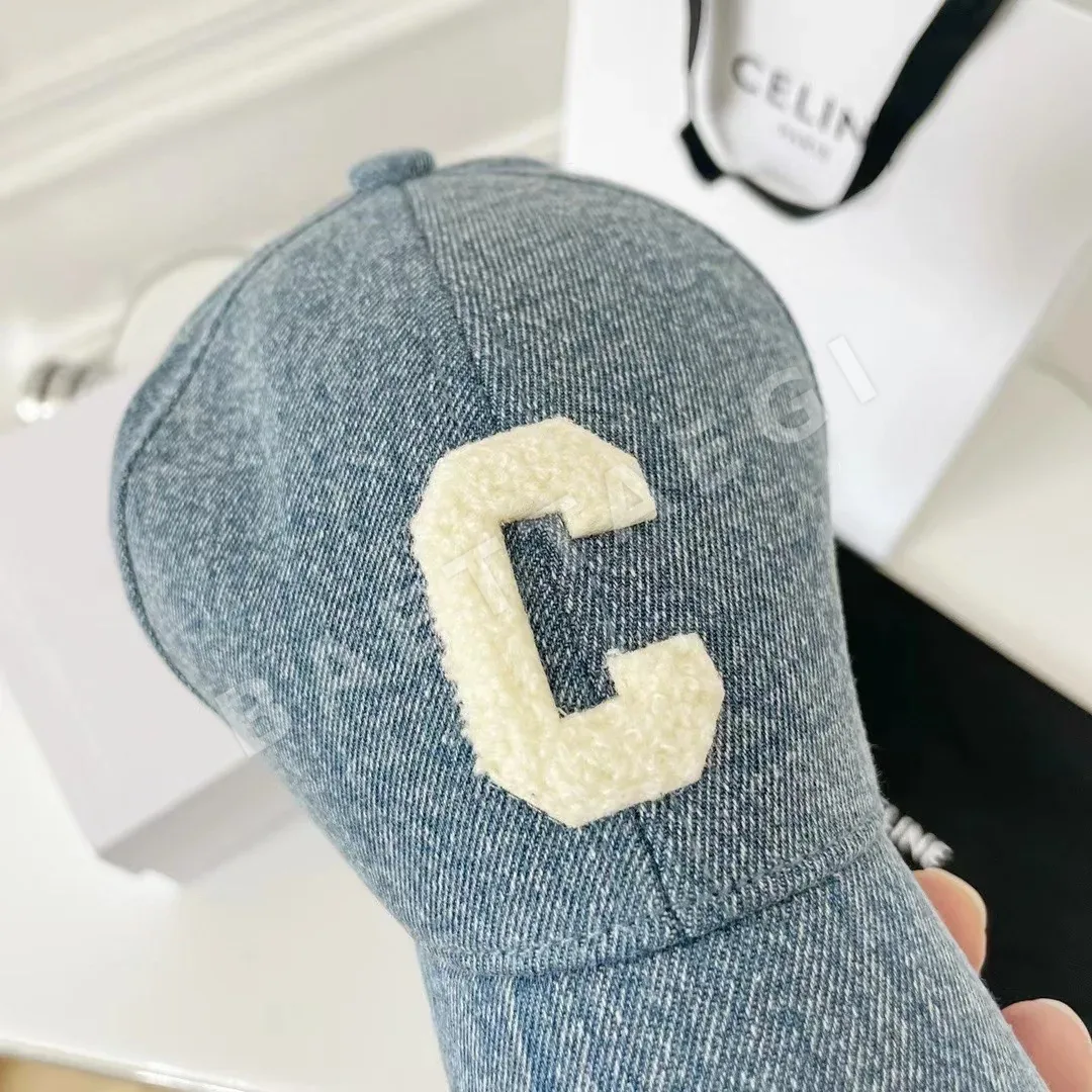 셀린느 C 로고 라이트 블루 데님 캡 상세 이미지 4