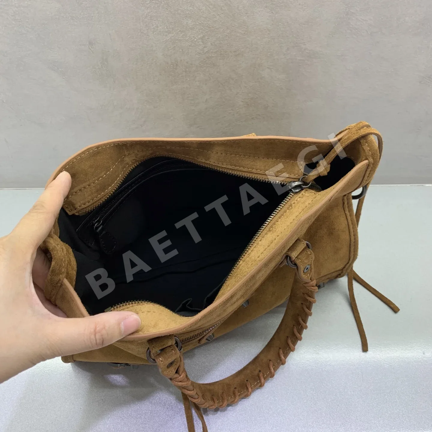 발렌시아가 가방 상세 이미지 7