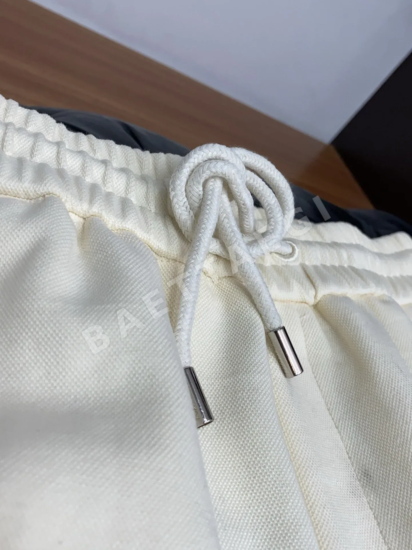 루이비통 남성 반바지 68905 Louis Vuitton Shorts 상세 이미지 8