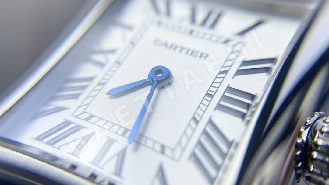 까르띠에 탱크 머스트 사파이어 글라스 스몰 미디움 레플리카 42734 Cartier 상세 이미지 4