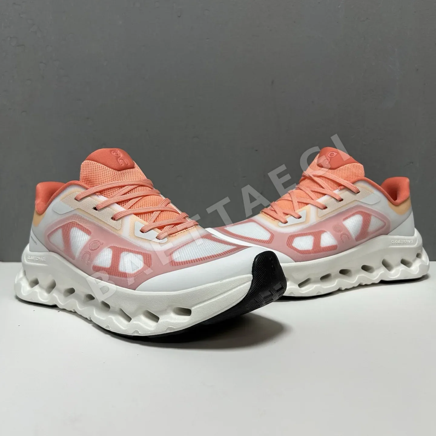 ON 신발 157692 Sneakers 상세 이미지 4
