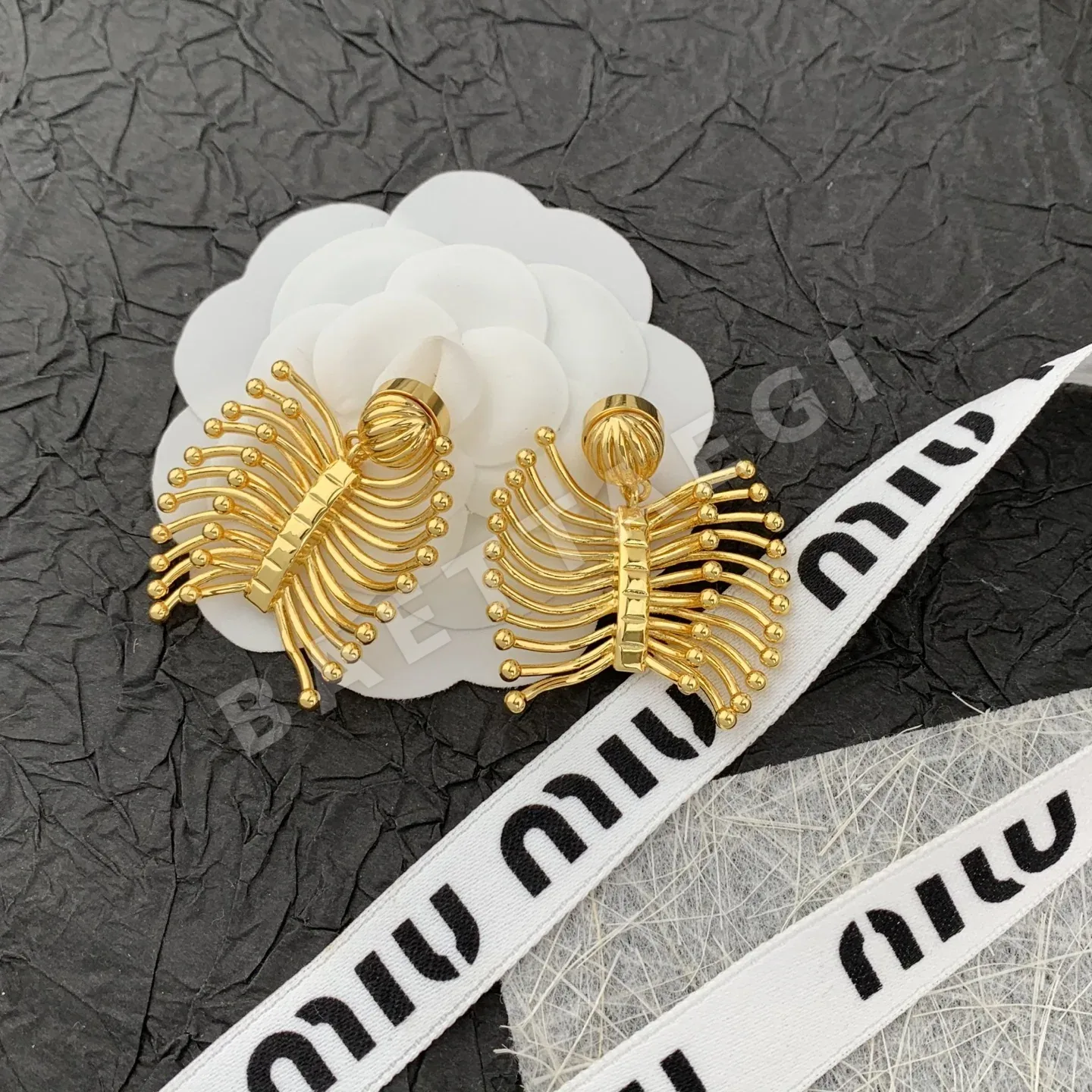 미우미우 귀걸이 61187 Miu Miu Earrings 상세 이미지 2