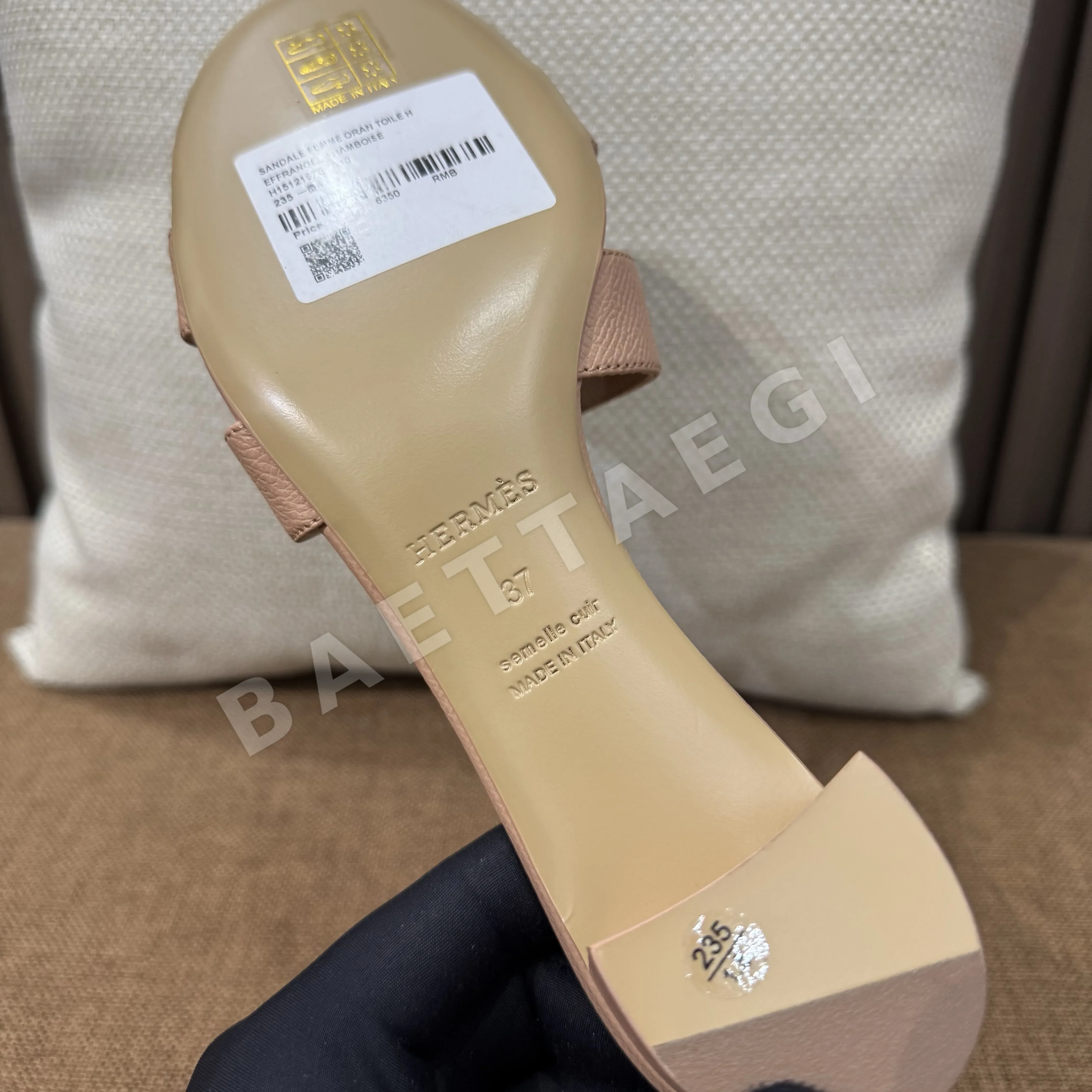 에르메스 오아시스 H자형 샌들 상세 이미지 18