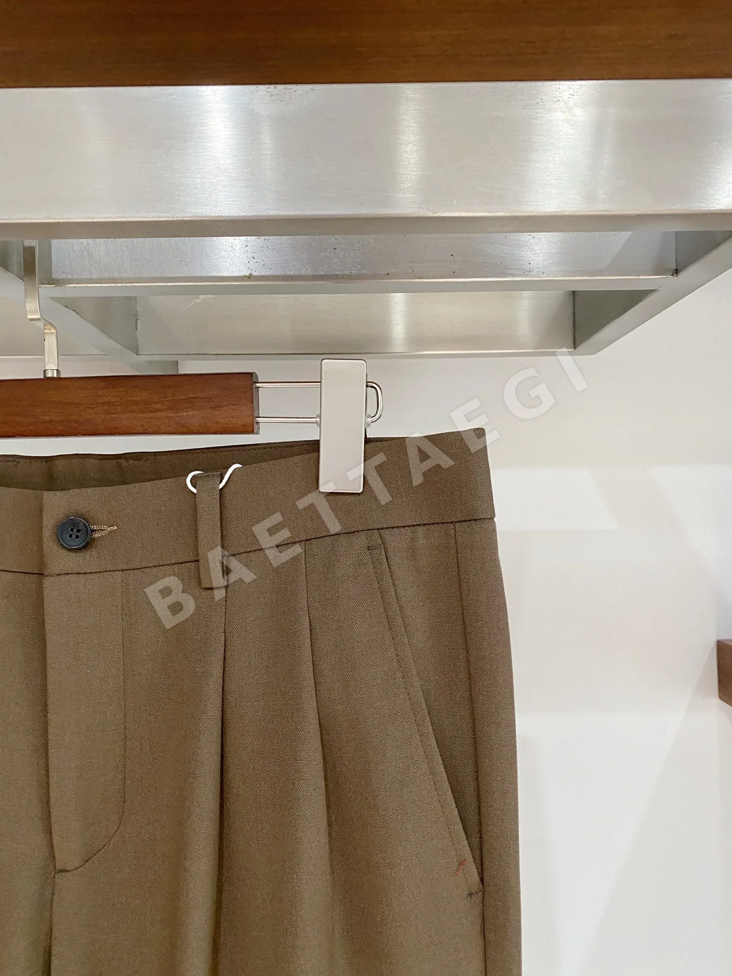 브루넬로쿠치넬리 남성 바지 상세 이미지 4