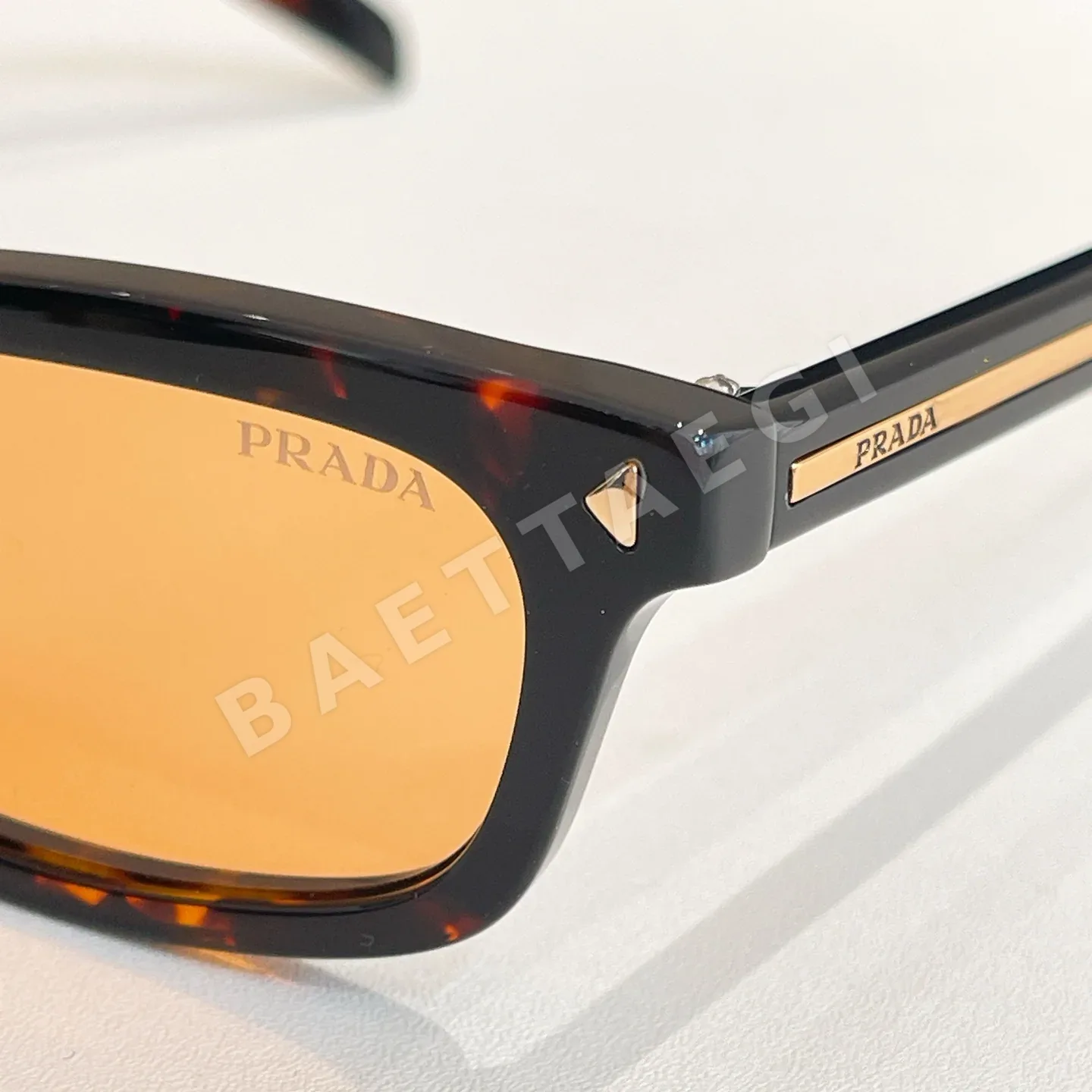 프라다 선글라스 74349 Prada Sunglasses 상세 이미지 2