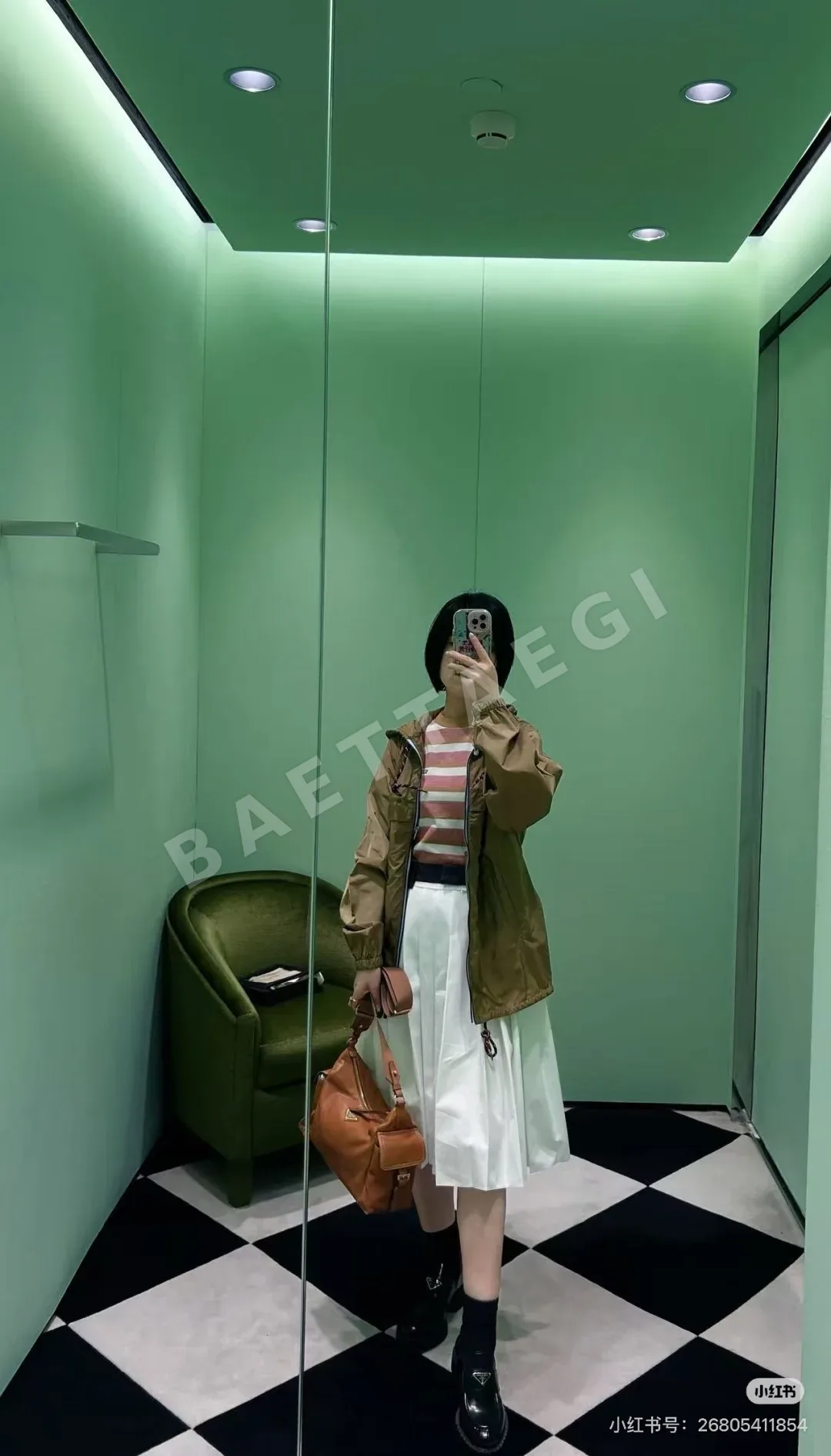 프라다 나일론 대비 라펠 여성 자켓 상세 이미지 3