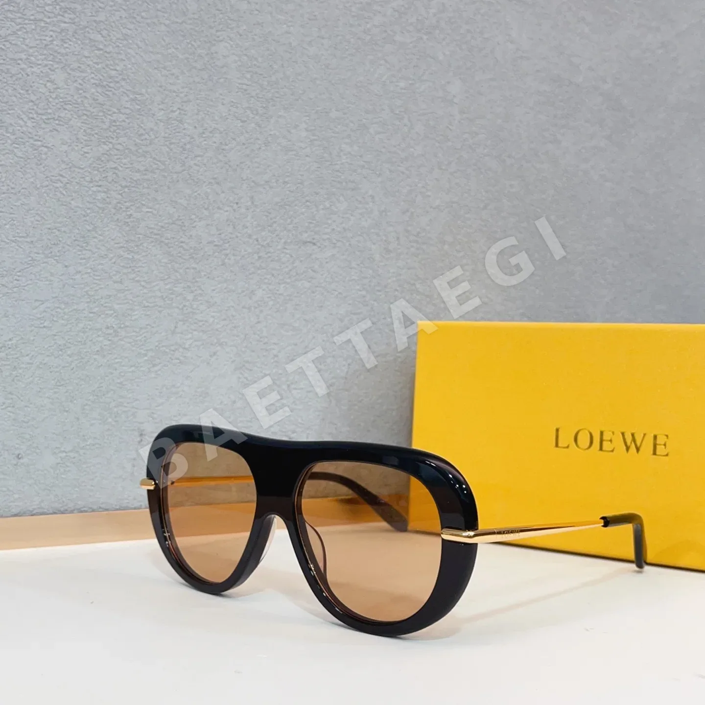 로에베 선글라스 72858 Loewe Sunglasses 상세 이미지 4