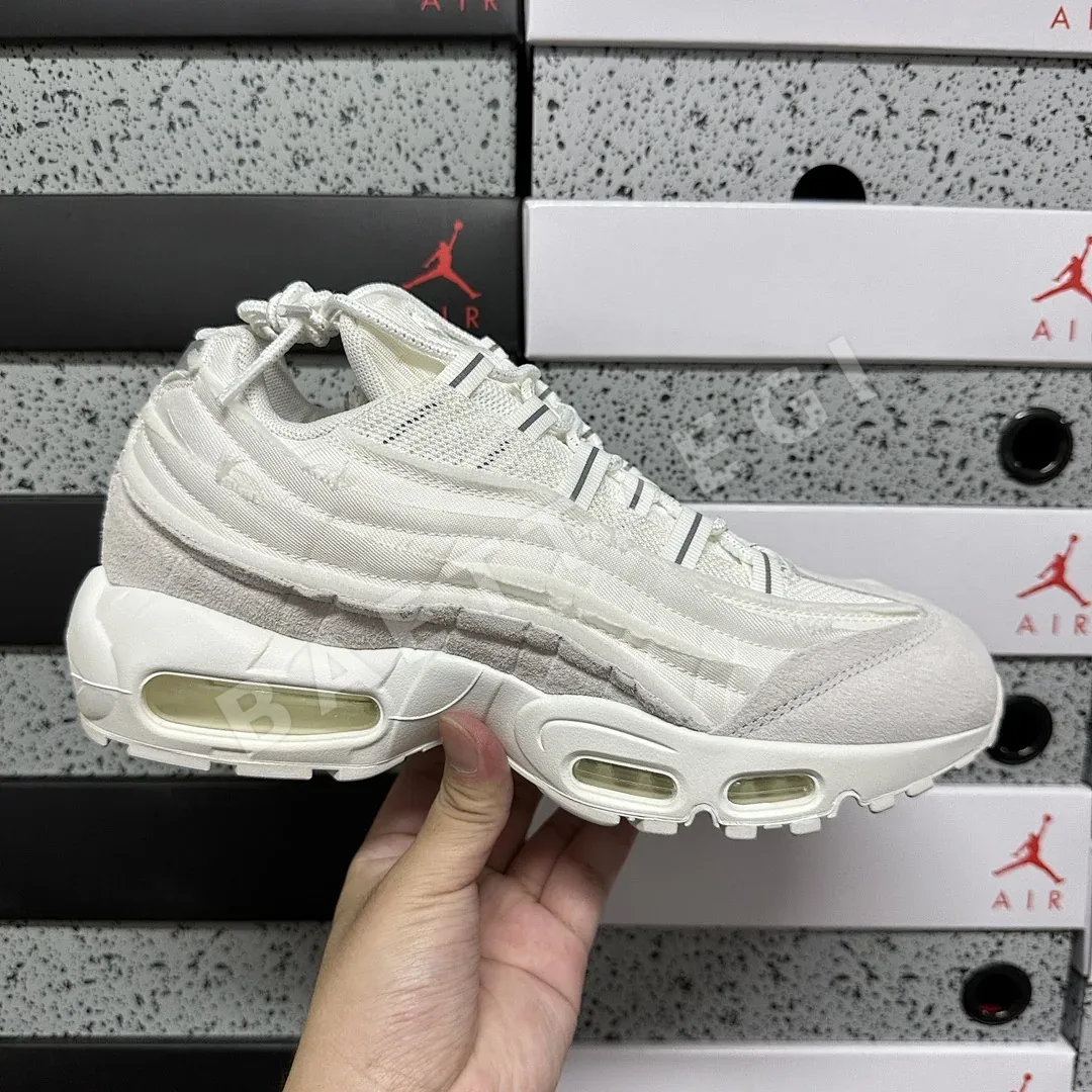 나이키 [GX] 에어 맥스 95 CU8406-100 201216 Nike Air Max 95 Comme Des Garcons White CDG 상세 이미지 9