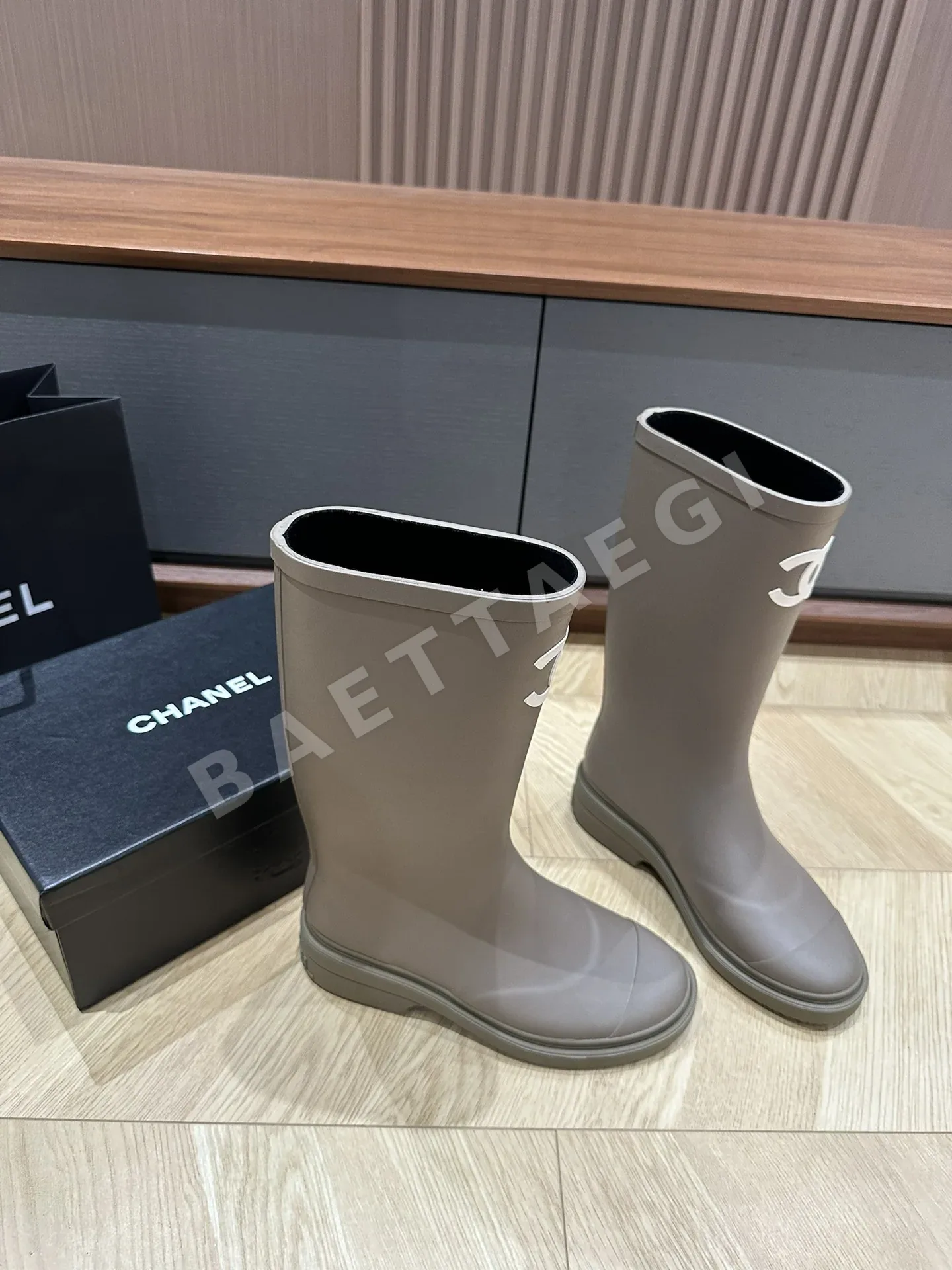 샤넬 신발 상세 이미지 2