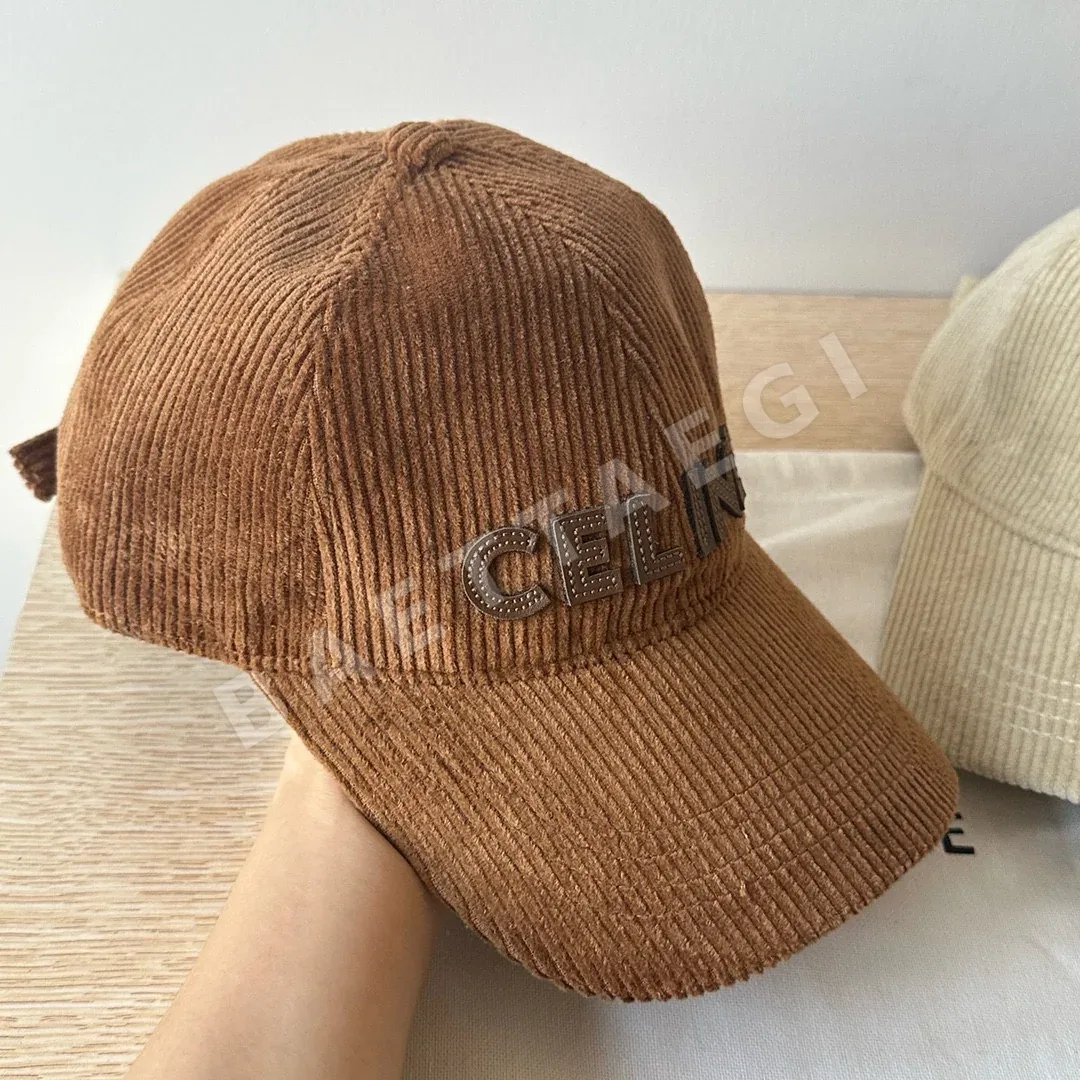 셀린느 코듀로이 가죽 자수 캡 상세 이미지 3