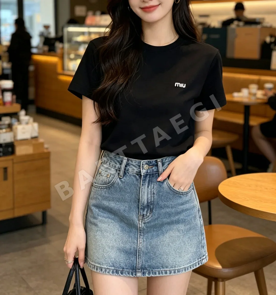 미우미우 라인스톤 로고 반팔 티셔츠 상세 이미지 8