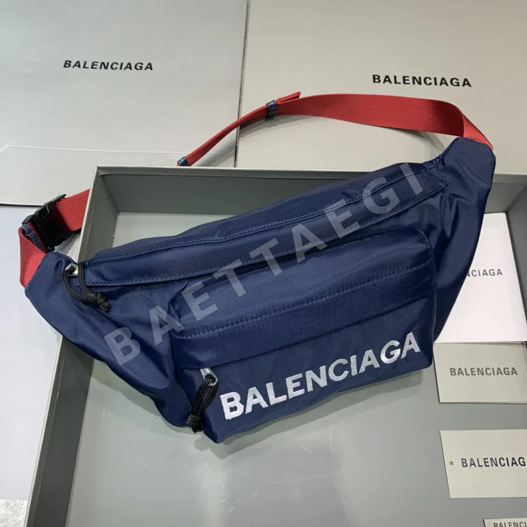 발렌시아가 휠 나일론 벨트백 17649