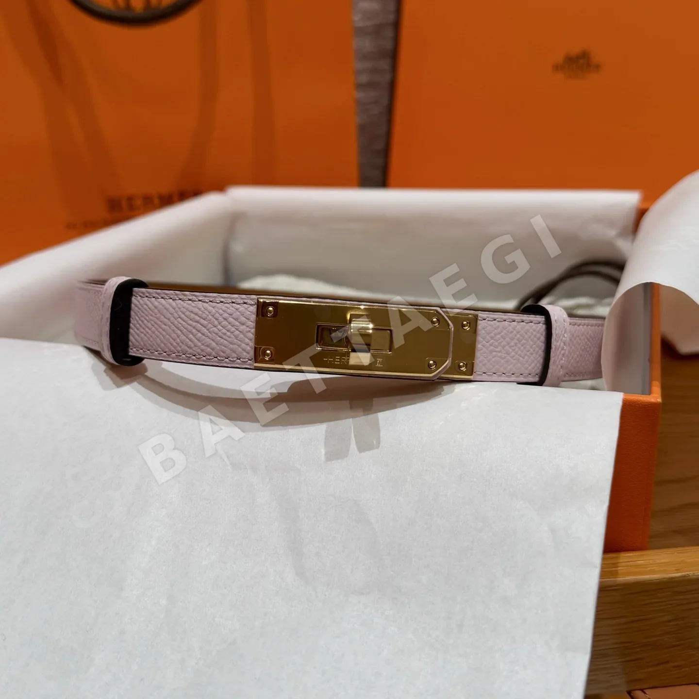 에르메스 18K 골드 장식 앱송 카프스킨 벨트 176064