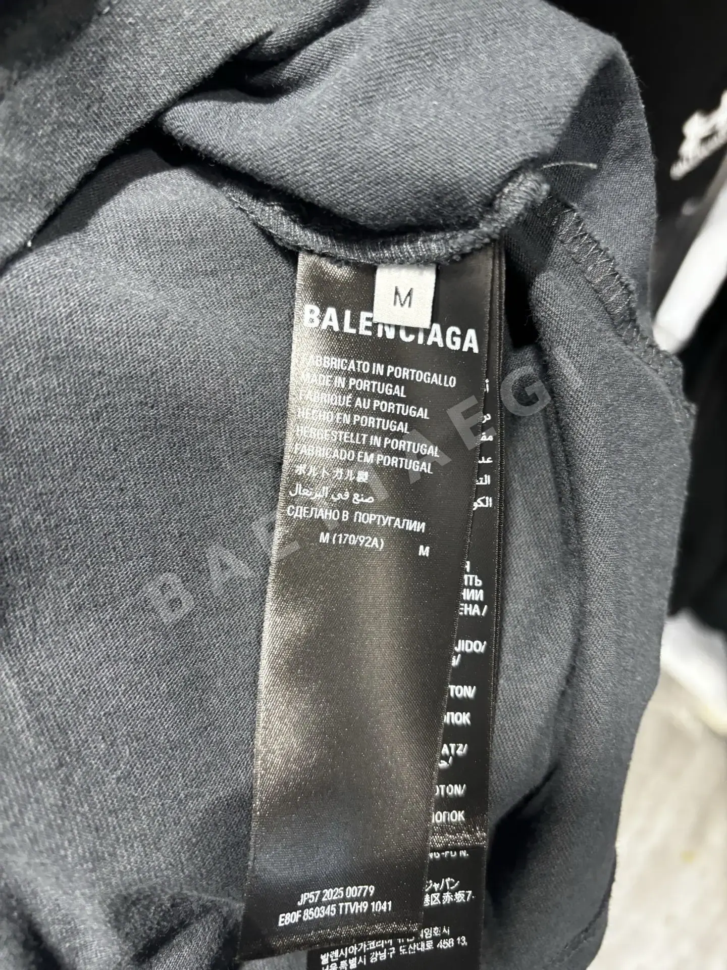 발렌시아가 남성 반팔 티셔츠 상세 이미지 11