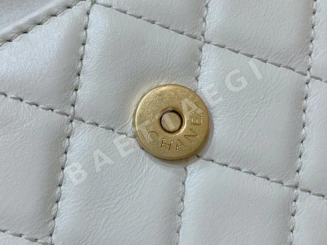 샤넬 메티에 다르 더블 골드 비즈 미니 백 AP2290 상세 이미지 8