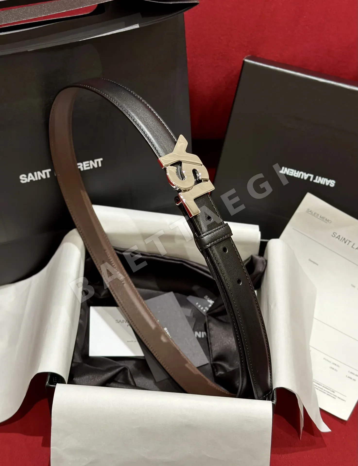 생로랑 YSL 금속 버클 양면 송아지가죽 벨트 상세 이미지 2