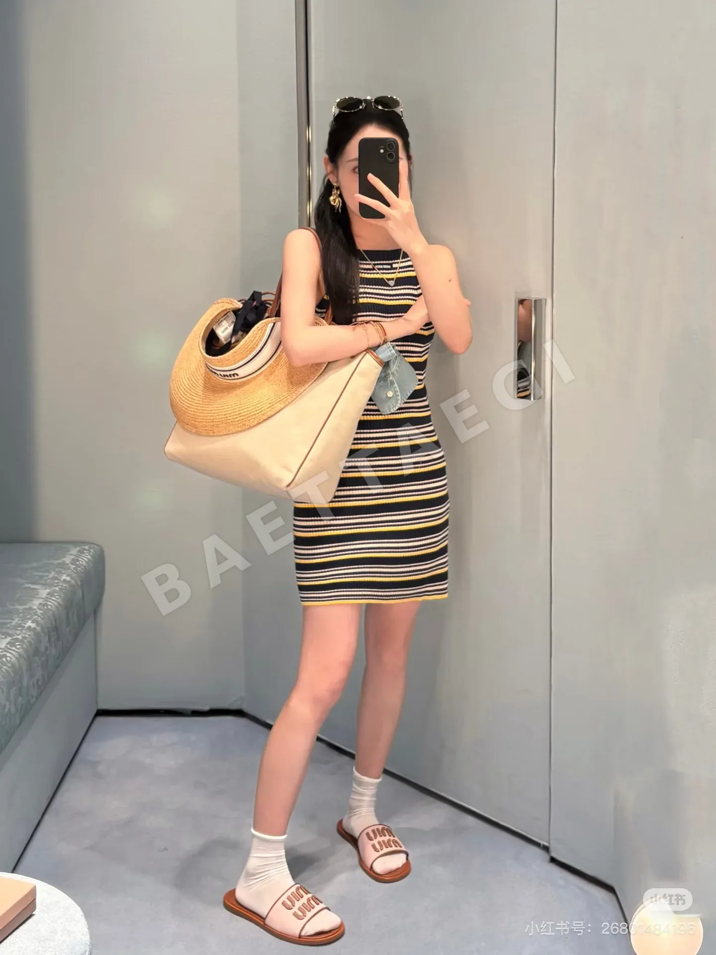 미우미우 옐로우그린 스트라이프 타이업 원피스 상세 이미지 6