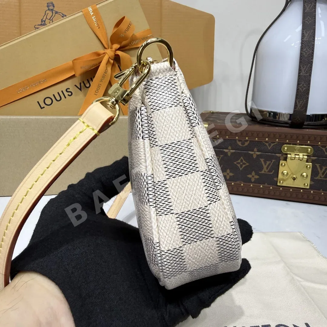 루이비통 포쉐트 액세서 가방 N40915 상세 이미지 7