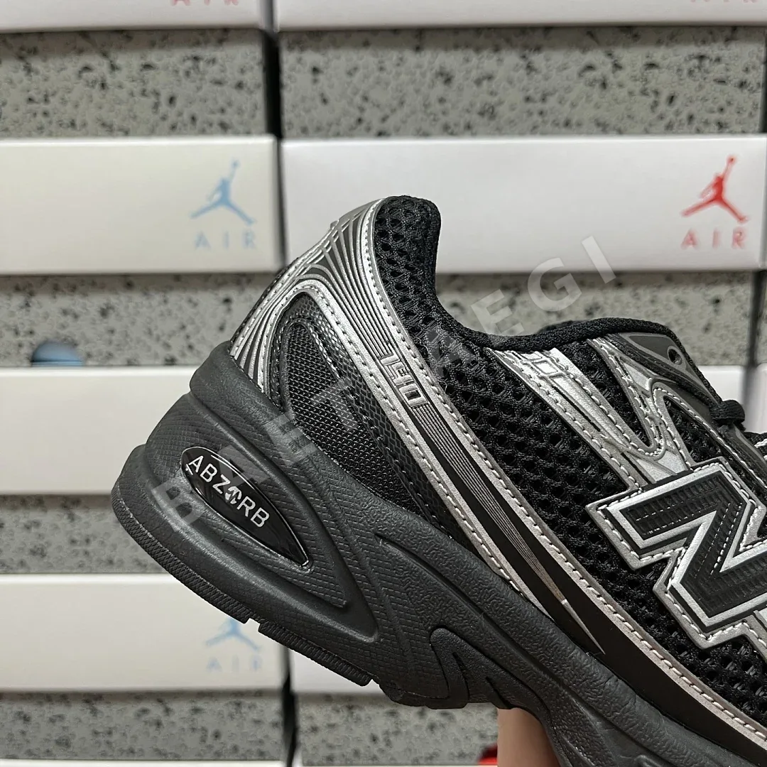 뉴발란스 [XY] 740v2 U740BM2 202055 New Balance 740v2 Black Grey Silver 상세 이미지 9