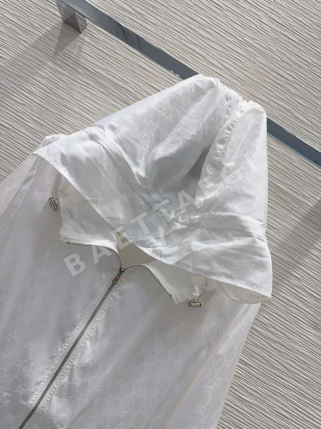 구찌 후드 드로스트링 여성 자켓 상세 이미지 2