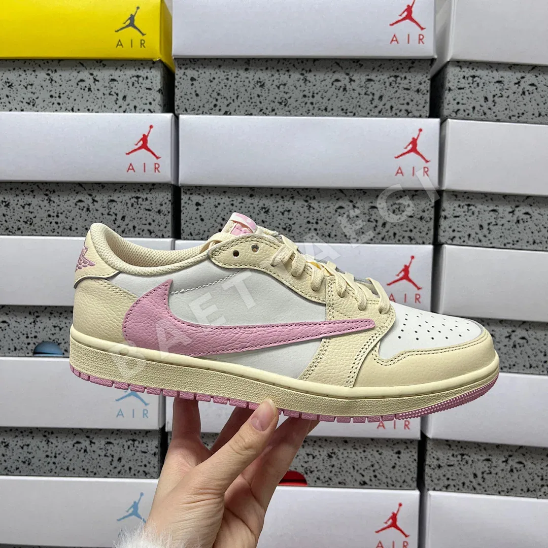 나이키 [FK] 조던 1 레트로 로우 OG SP IQ7604-100 201236 Nike Jordan 1 Retro Low OG SP 상세 이미지 9