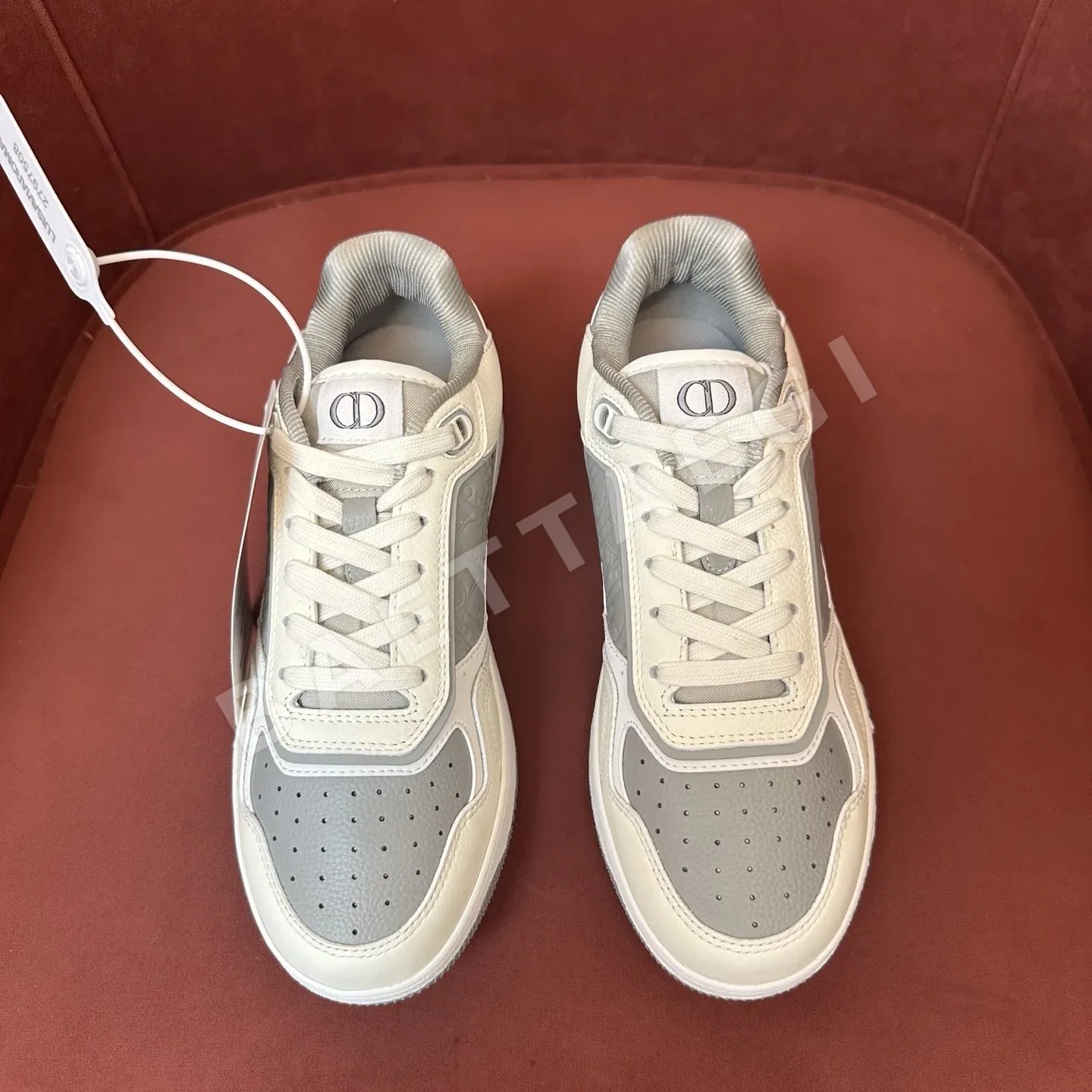 디올 로우탑 스니커즈 26386