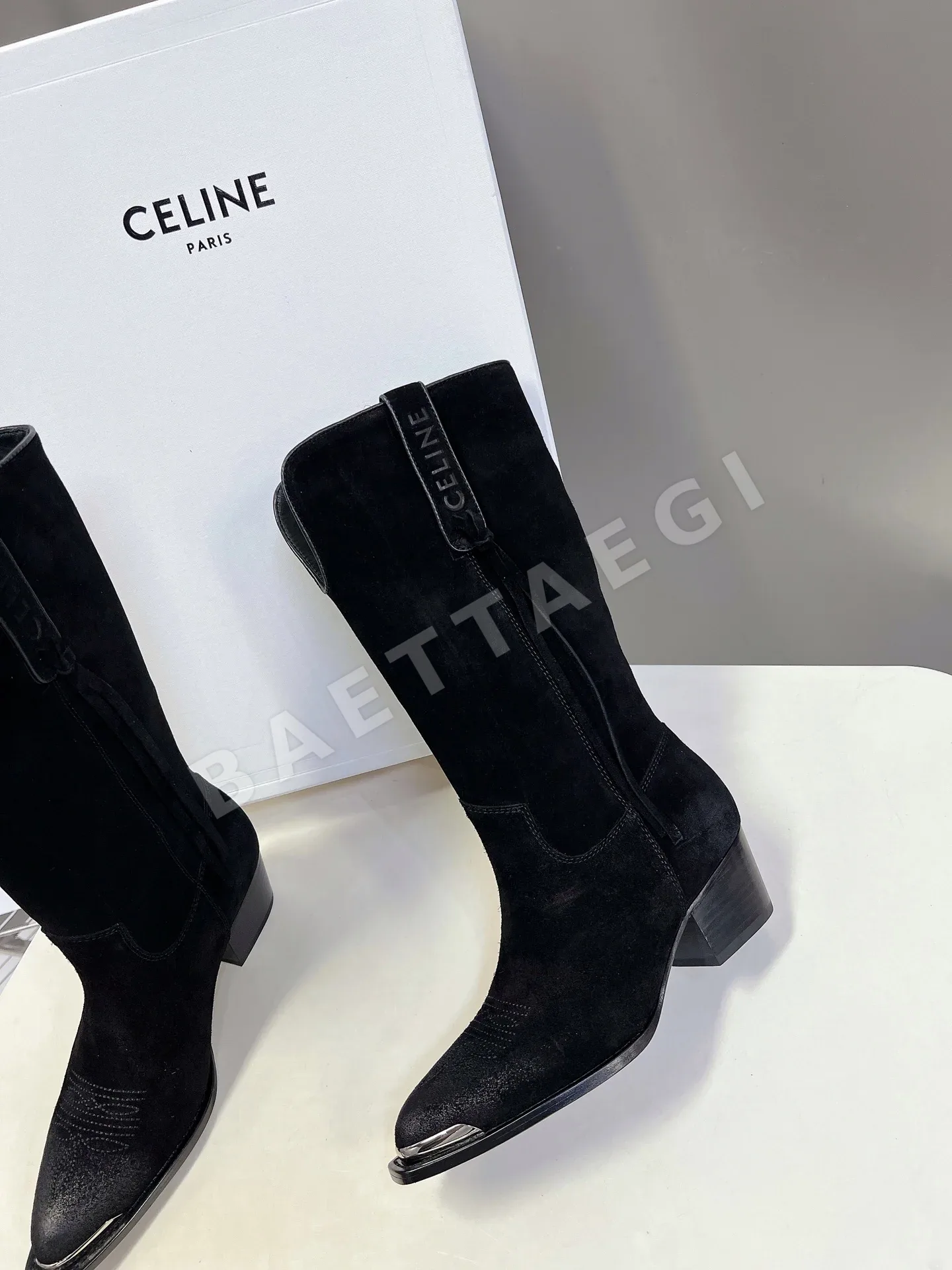 셀린느 개선문 로고 앵클 부츠 상세 이미지 3