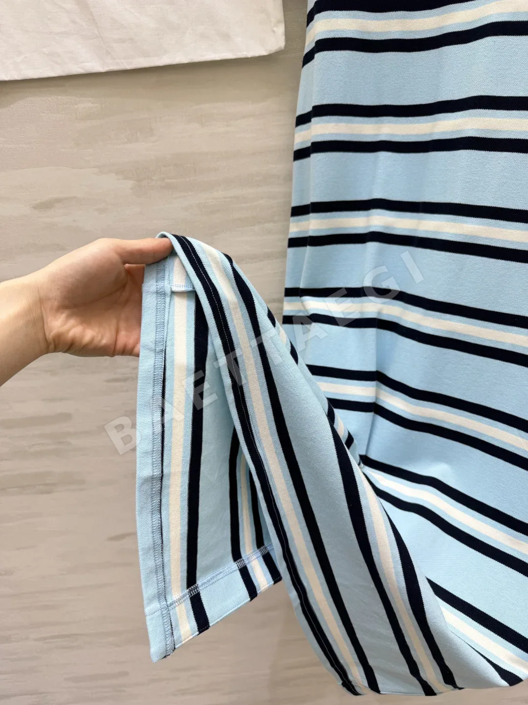 샤넬 더블 C 자수 스트라이프 H라인 원피스 상세 이미지 6