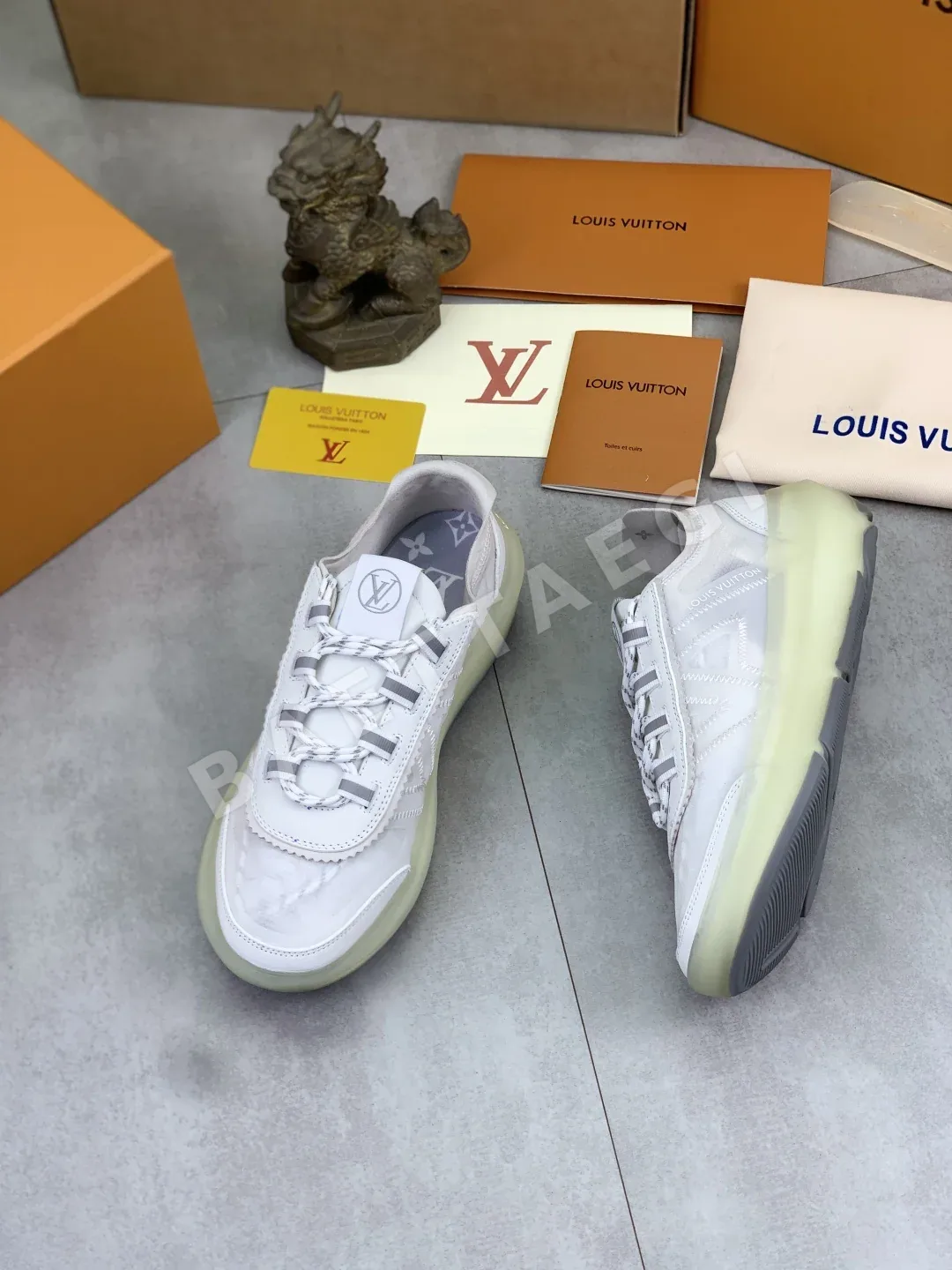 루이비통 LV 런 2.0 메시 소가죽 스니커즈 상세 이미지 3