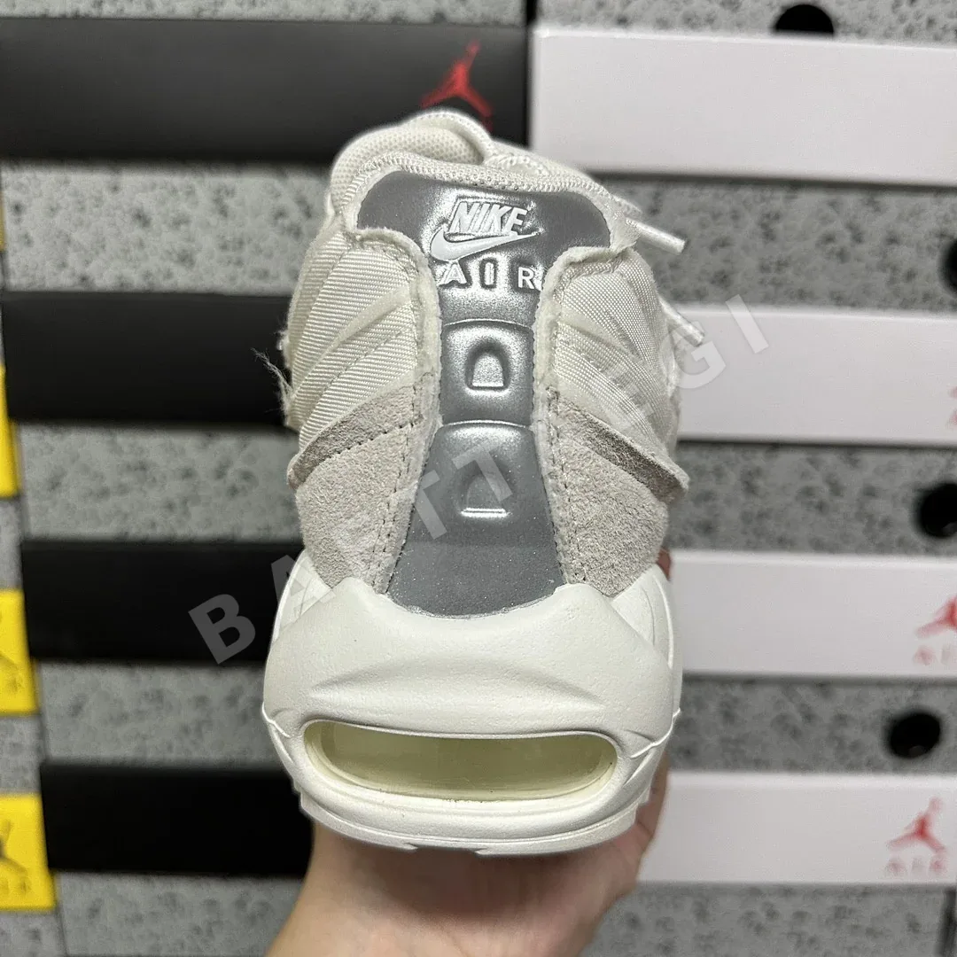 나이키 [GX] 에어 맥스 95 CU8406-100 201216 Nike Air Max 95 Comme Des Garcons White CDG 상세 이미지 2