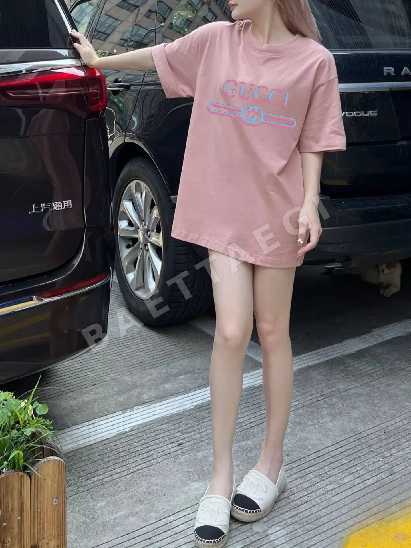 구찌 마카롱 핑크 반팔 티셔츠 상세 이미지 4