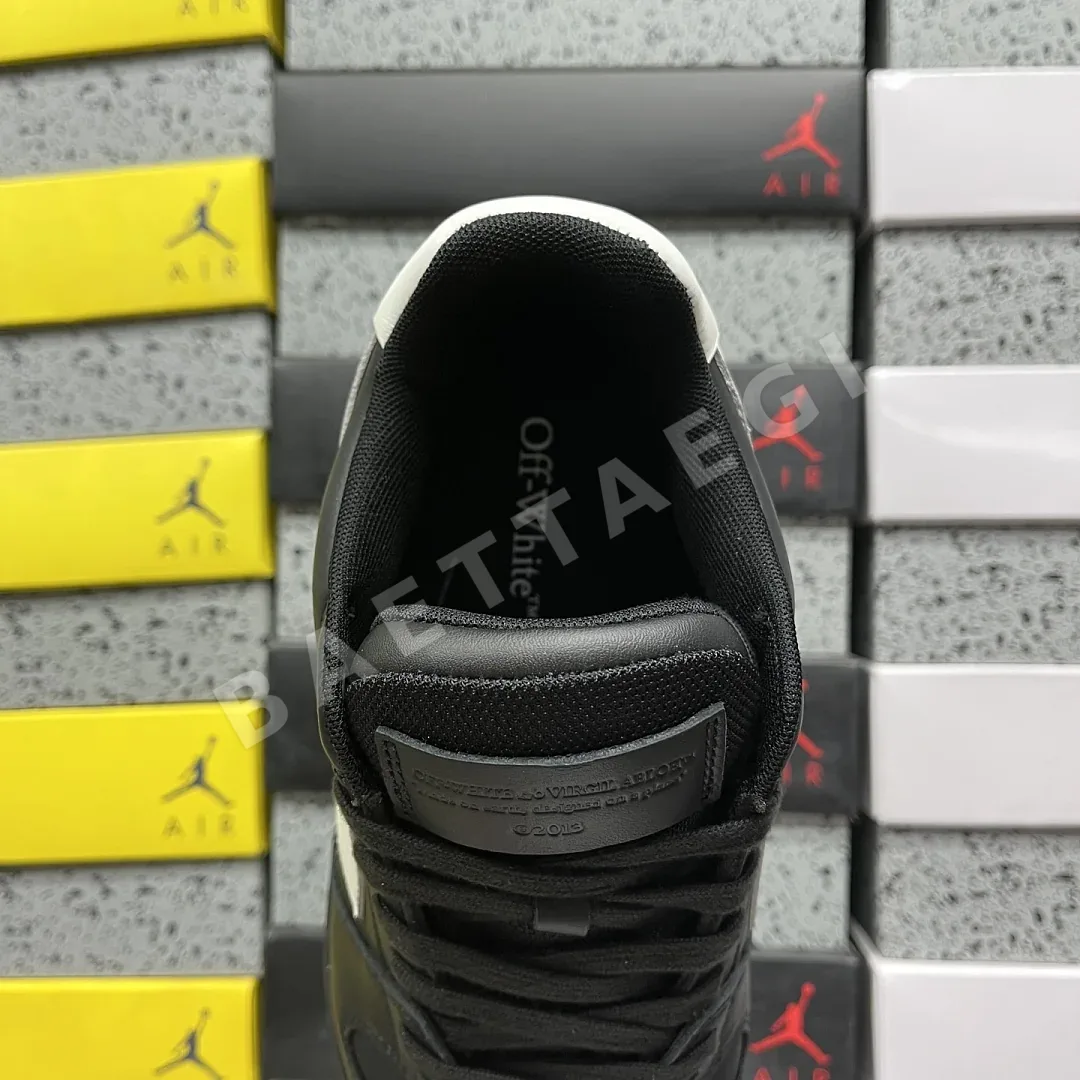 오프화이트 [KZ] 아웃 오브 오피스 OOO 로우 탑스 202489 Off White Out Of Office OOO Low Tops 상세 이미지 5