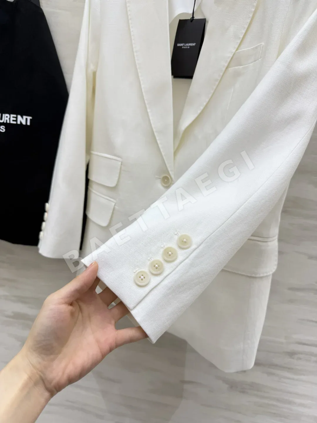 생로랑 린넨 여성 자켓 상세 이미지 5