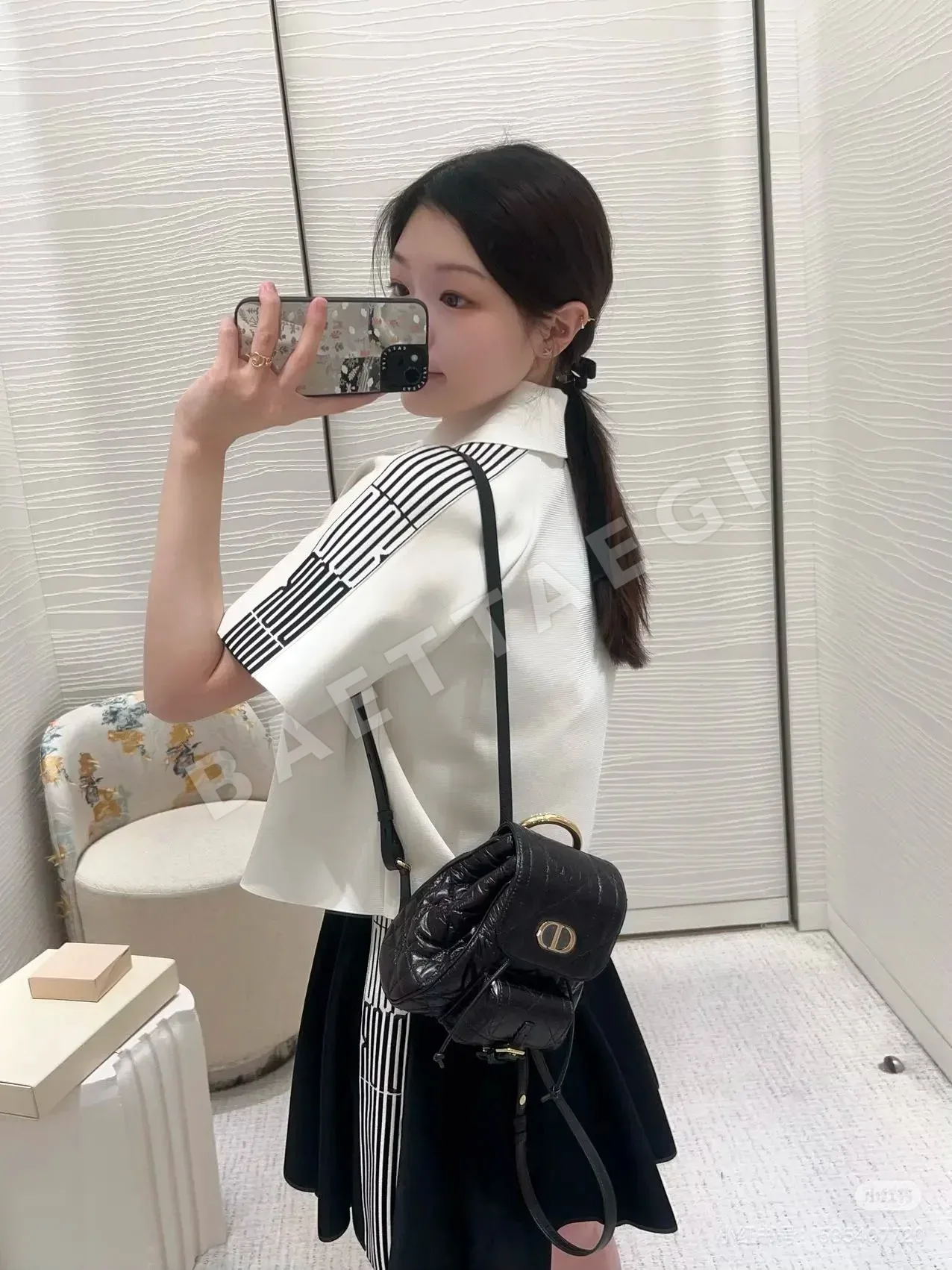 디올 반팔 검정 흰색 로고 웨빙 자켓 상세 이미지 2