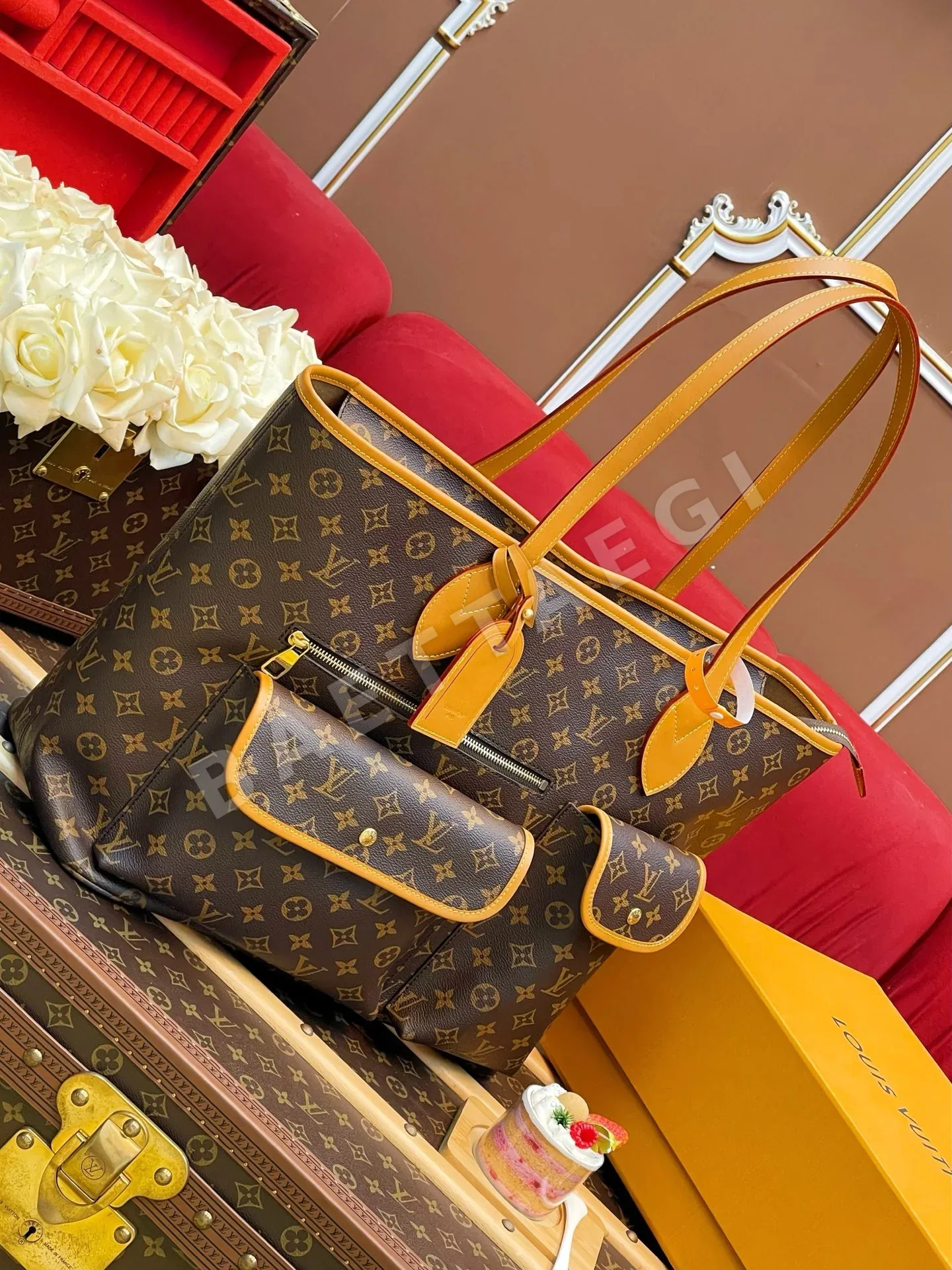루이비통 네버에버풀 카고 핸드백 상세 이미지 2