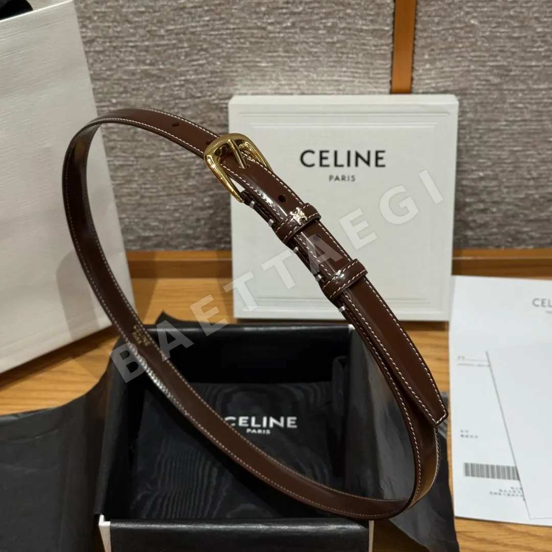 셀린느 부드러운 소가죽 여성용 골드 로고 벨트 상세 이미지 3