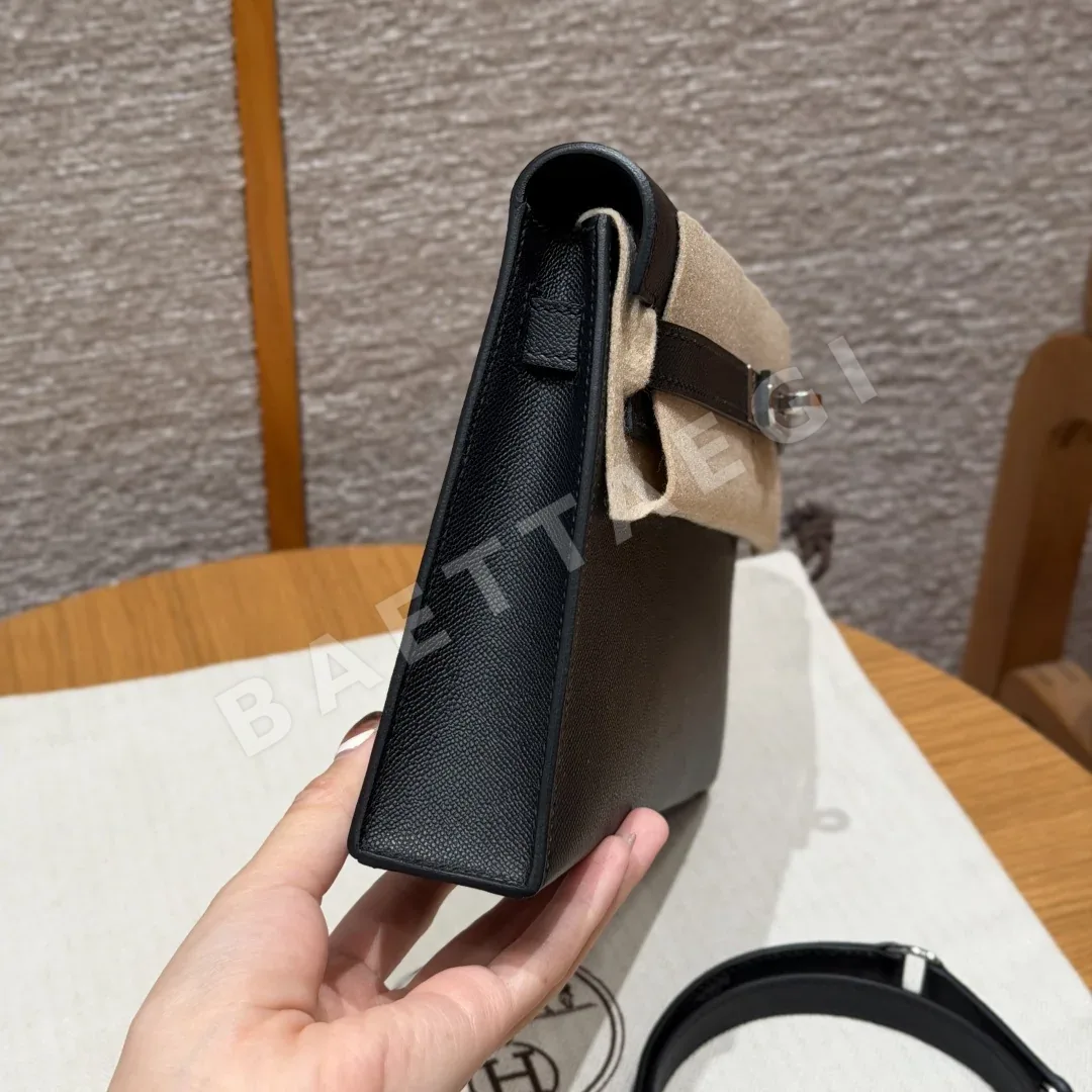 에르메스 켈리 엘란 블랙 가죽 언더암 가방 상세 이미지 3