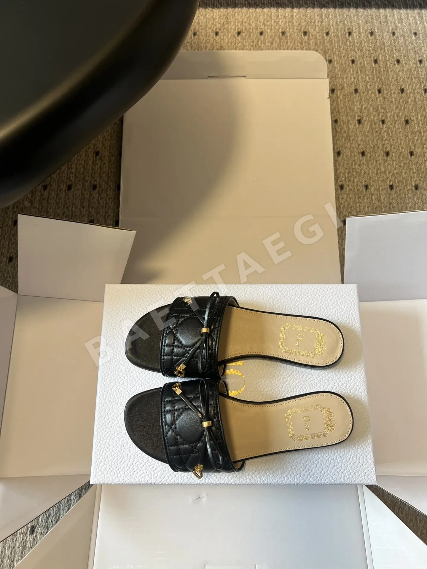 디올 뉴 카나쥬 리본 플랫 로 힐 샌들 상세 이미지 6