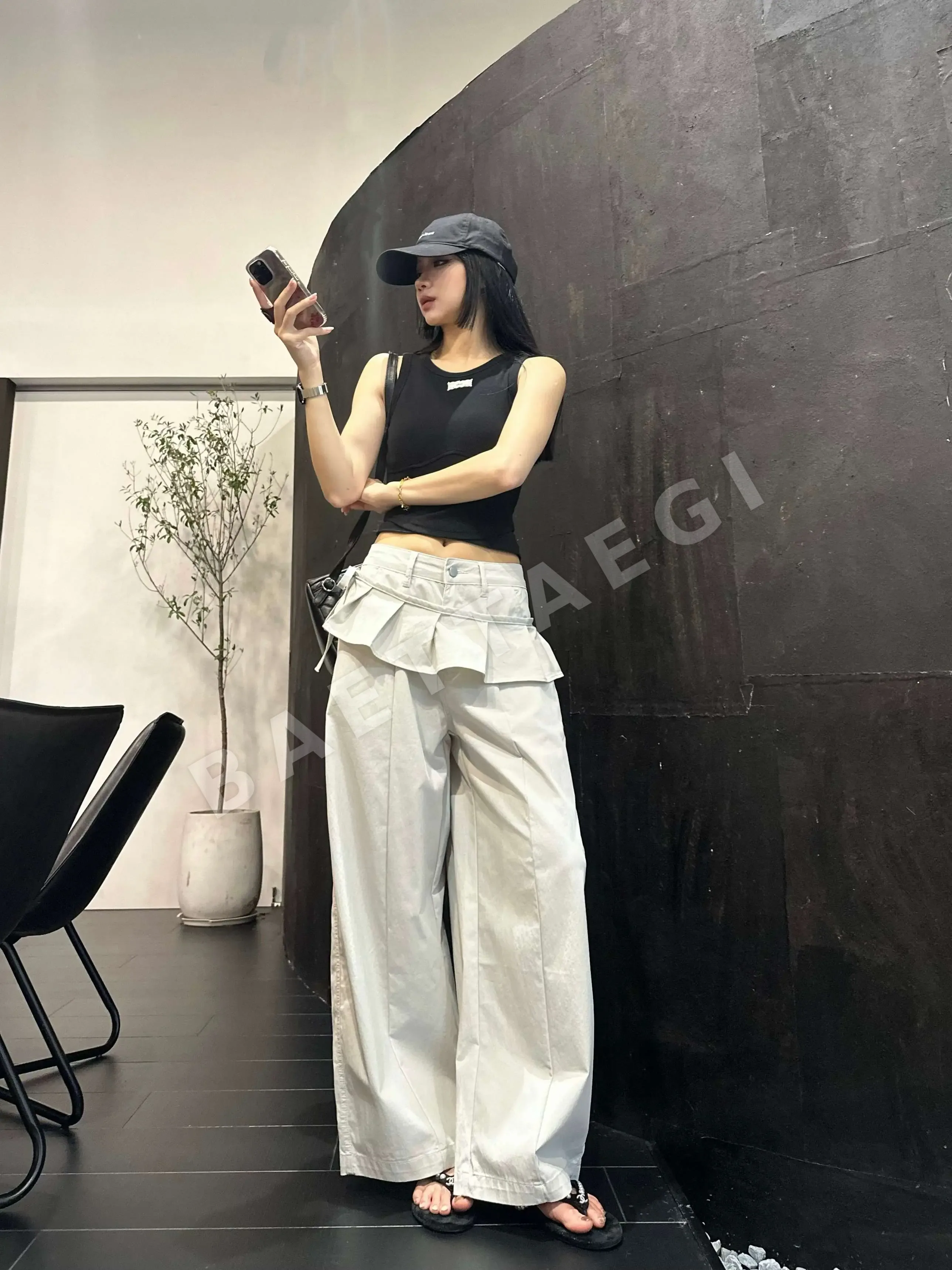 더로우 탈착 프릴 밑단 와이드 여성 바지 137013
