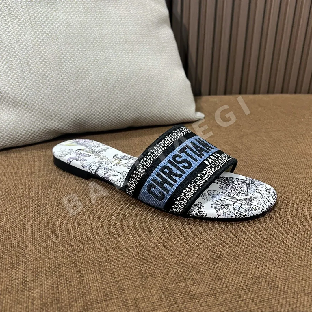 디올 자수 캔버스 샌들 상세 이미지 6