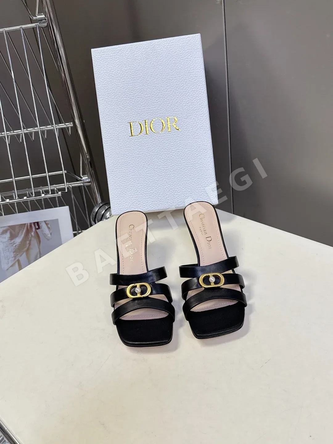 디올 신발 8798