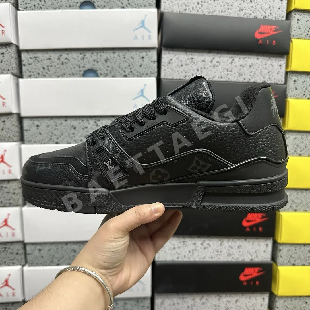 루이비통 [D1] V2 15 블랙 205854 Louis Vuitton V2-15 상세 이미지 2