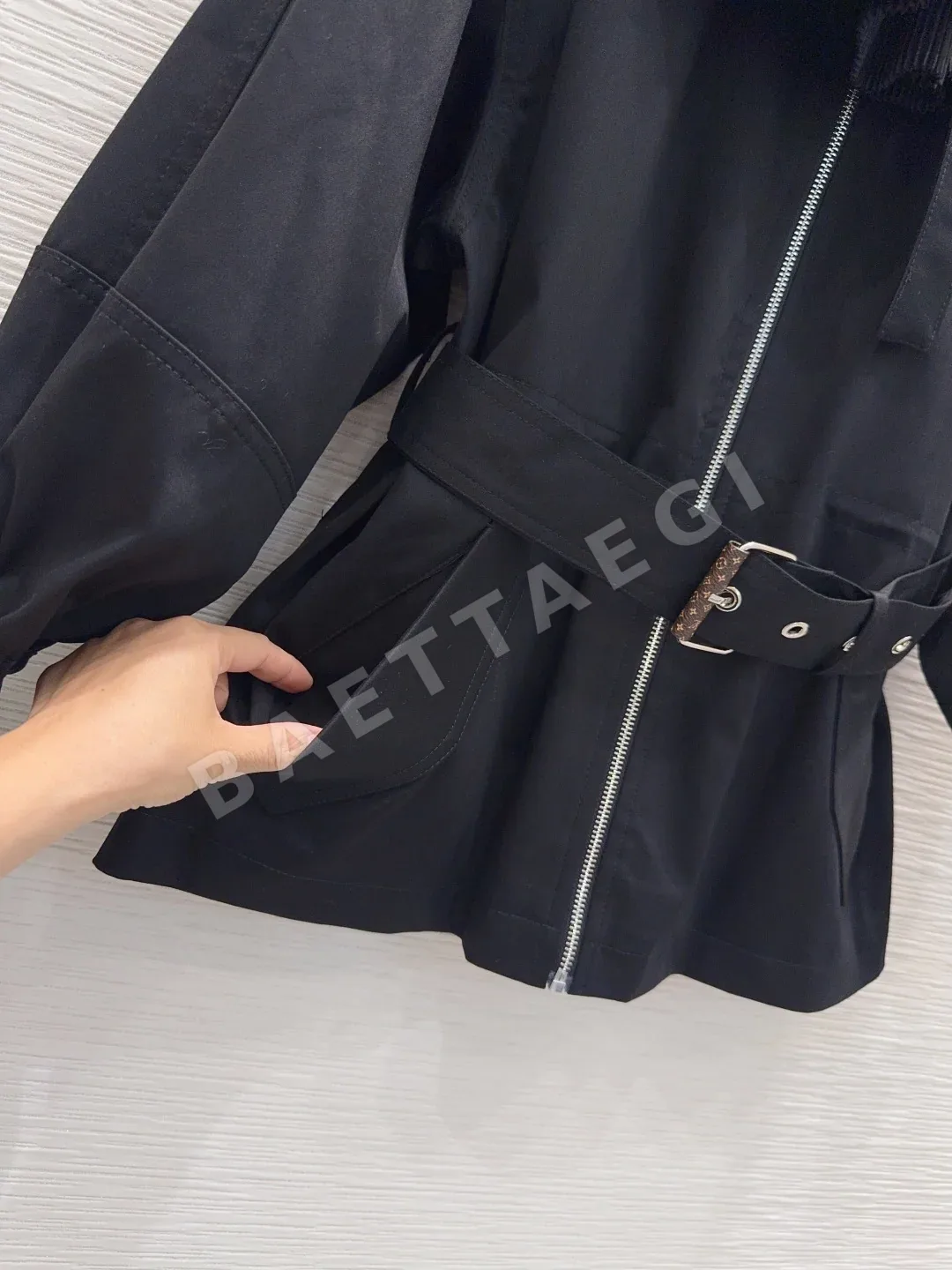 루이비통 여성 자켓 상세 이미지 5