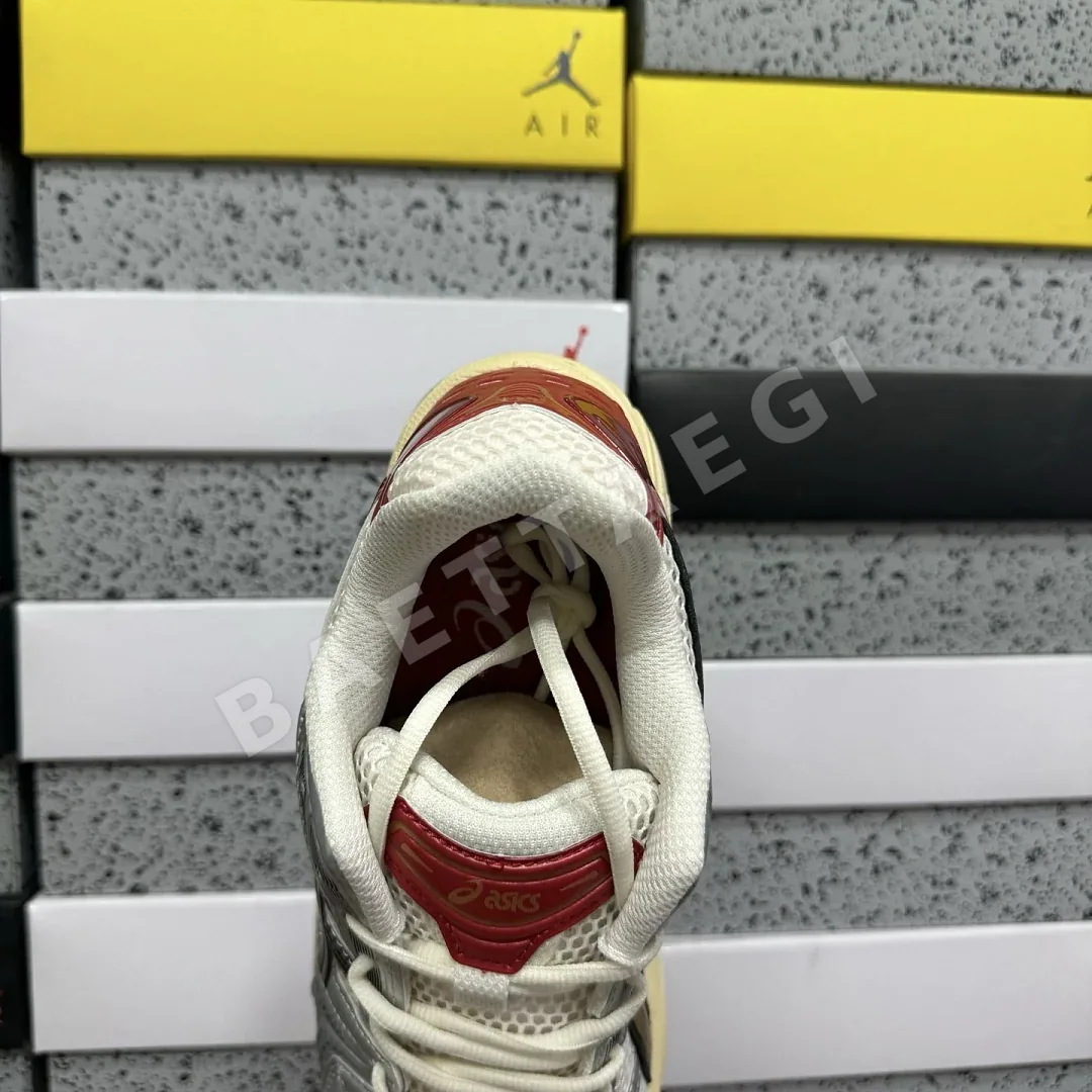 아식스 [LZ] 젤 카야노 14 1203A692-100 200573 Asics Gel-Kayano 14 Sneaker Politics Just 상세 이미지 8
