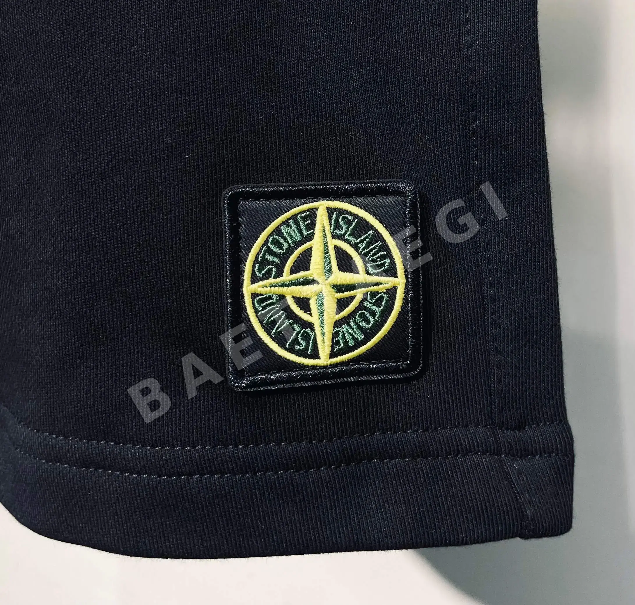 스톤아일랜드 남여공용 반바지 51374 Stone Island Shorts 상세 이미지 7