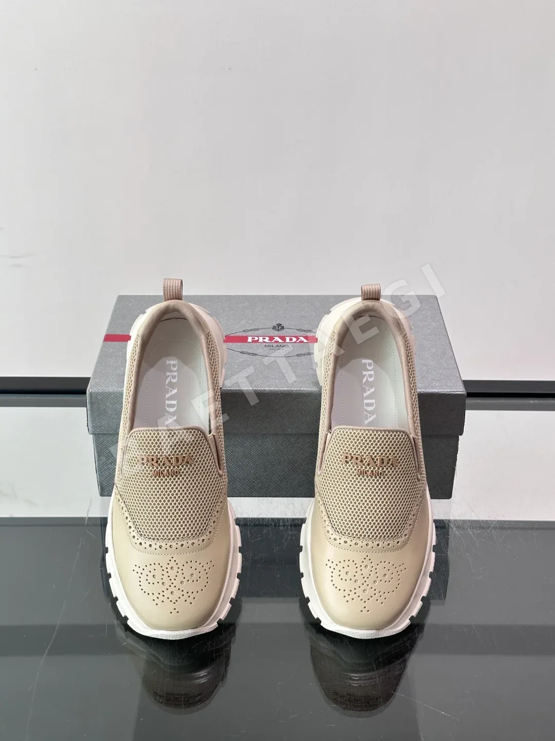 프라다 신발 148095 Prada Sneakers 상세 이미지 6