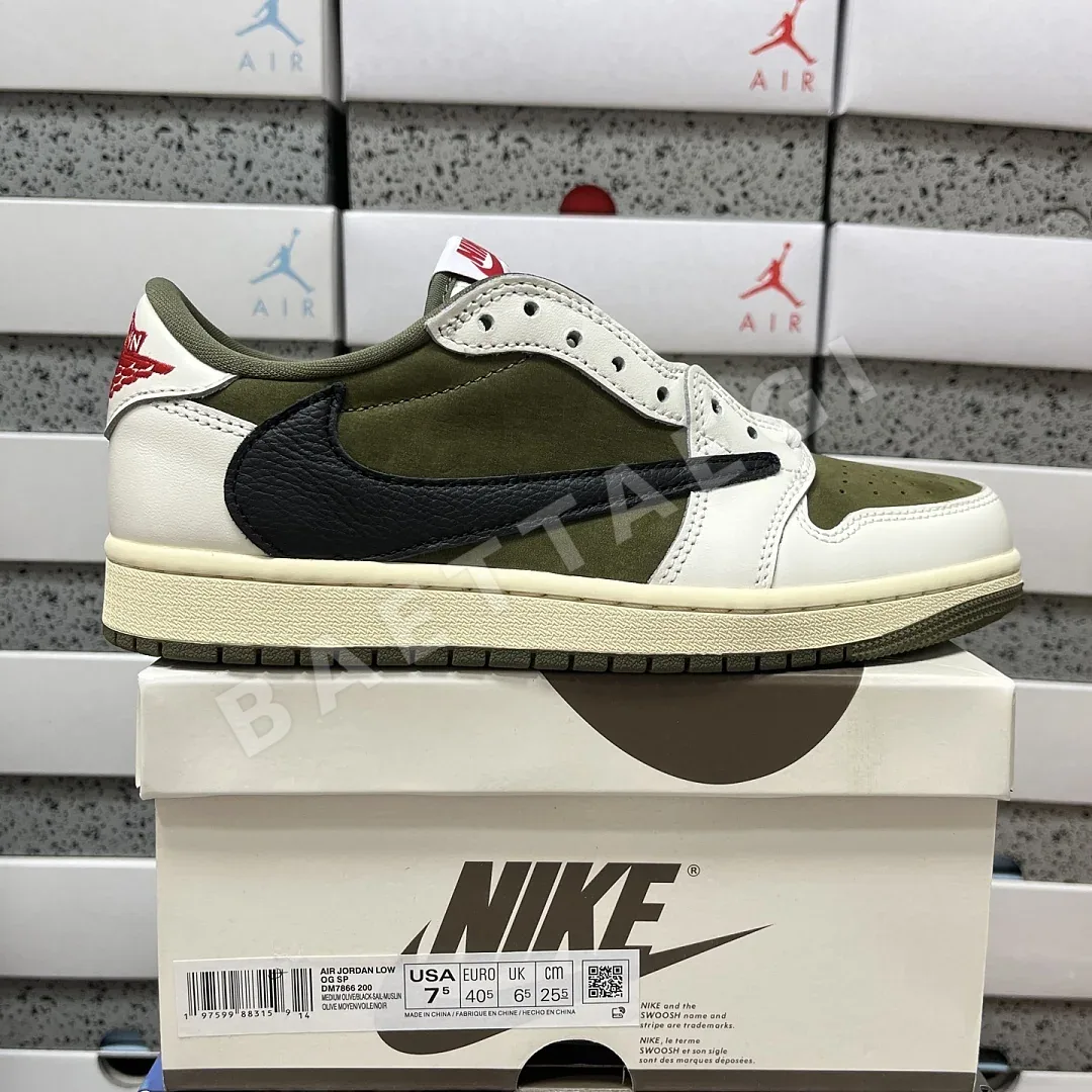 나이키 [PK4.0] DM7866-200 201936 Nike Travis Scott Medium Olive