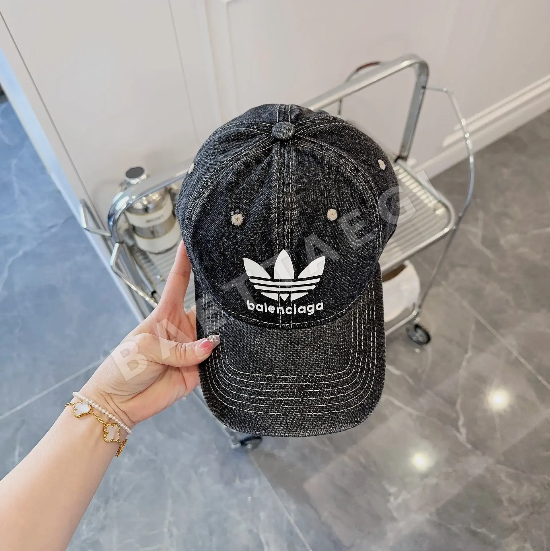 발렌시아가 모자 81572 Balenciaga Cap 상세 이미지 5