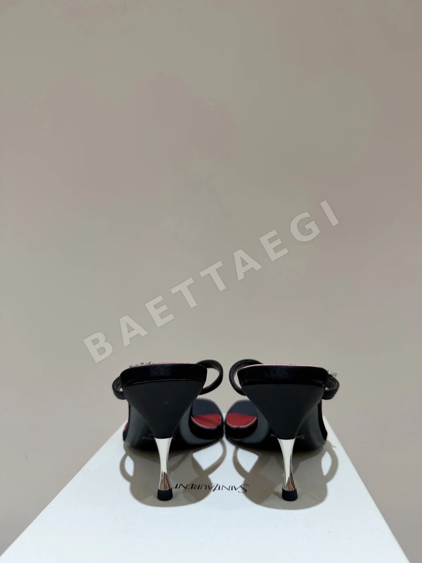 생로랑 신발 상세 이미지 3