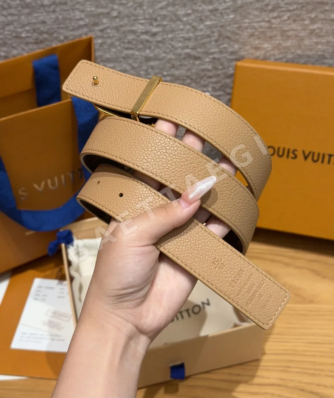 루이비통 이니셜 30mm 리버시블 벨트 상세 이미지 4